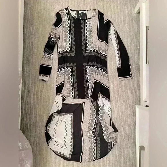 NWOT HIGH-LOW DRESS (size Large) - Picture 1 of 5